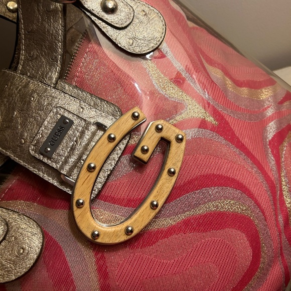 New without tags GUESS clear tote bag with removable pink insert-real ostrich - Picture 2 of 8